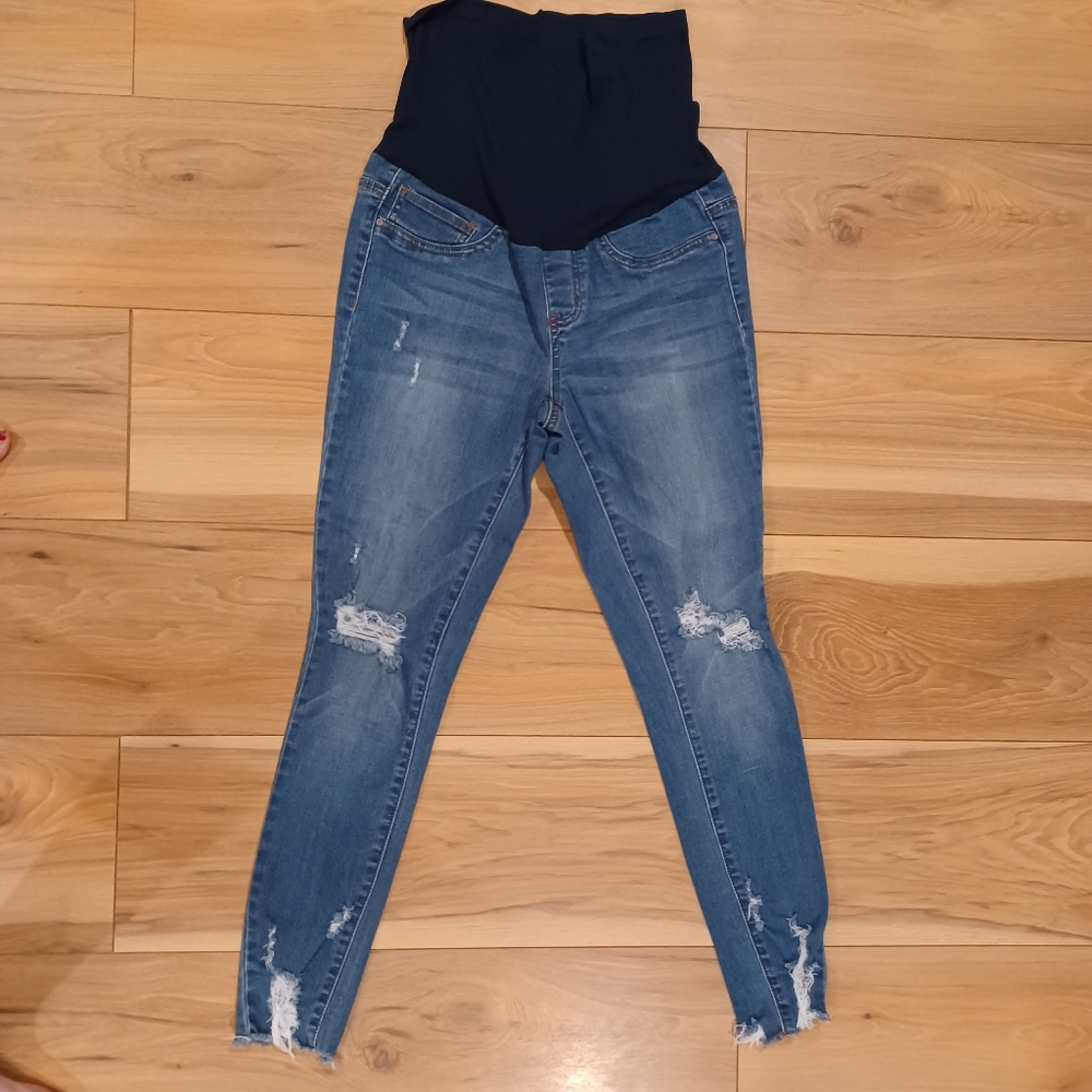 Simple Society Maternity Jeans
